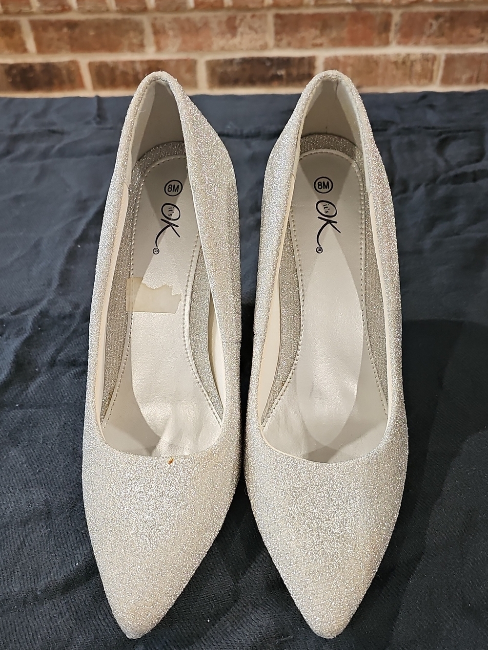 Sparkle Pointed-Toe Pumps in Silver